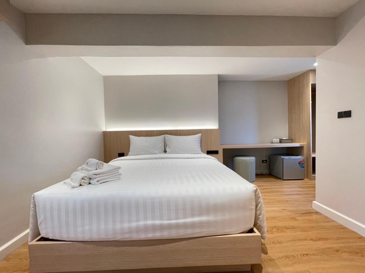 V1 Boutique Hotel Канчанабури Экстерьер фото
